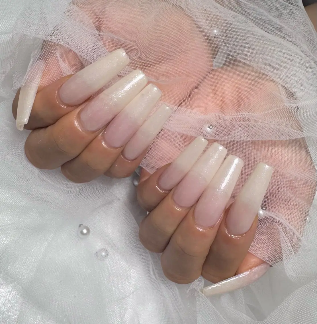 ネイル 長さ出し ネイルチップ Roi〈ロワ〉 Rinneのネイルデザイン