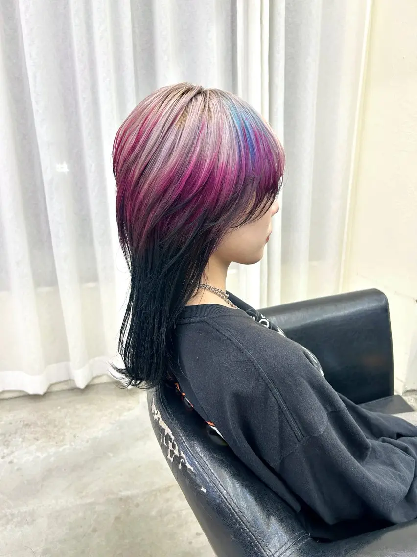 ロング カラー ヘアカラー 7Bridge 滝内ひよりのヘアスタイル