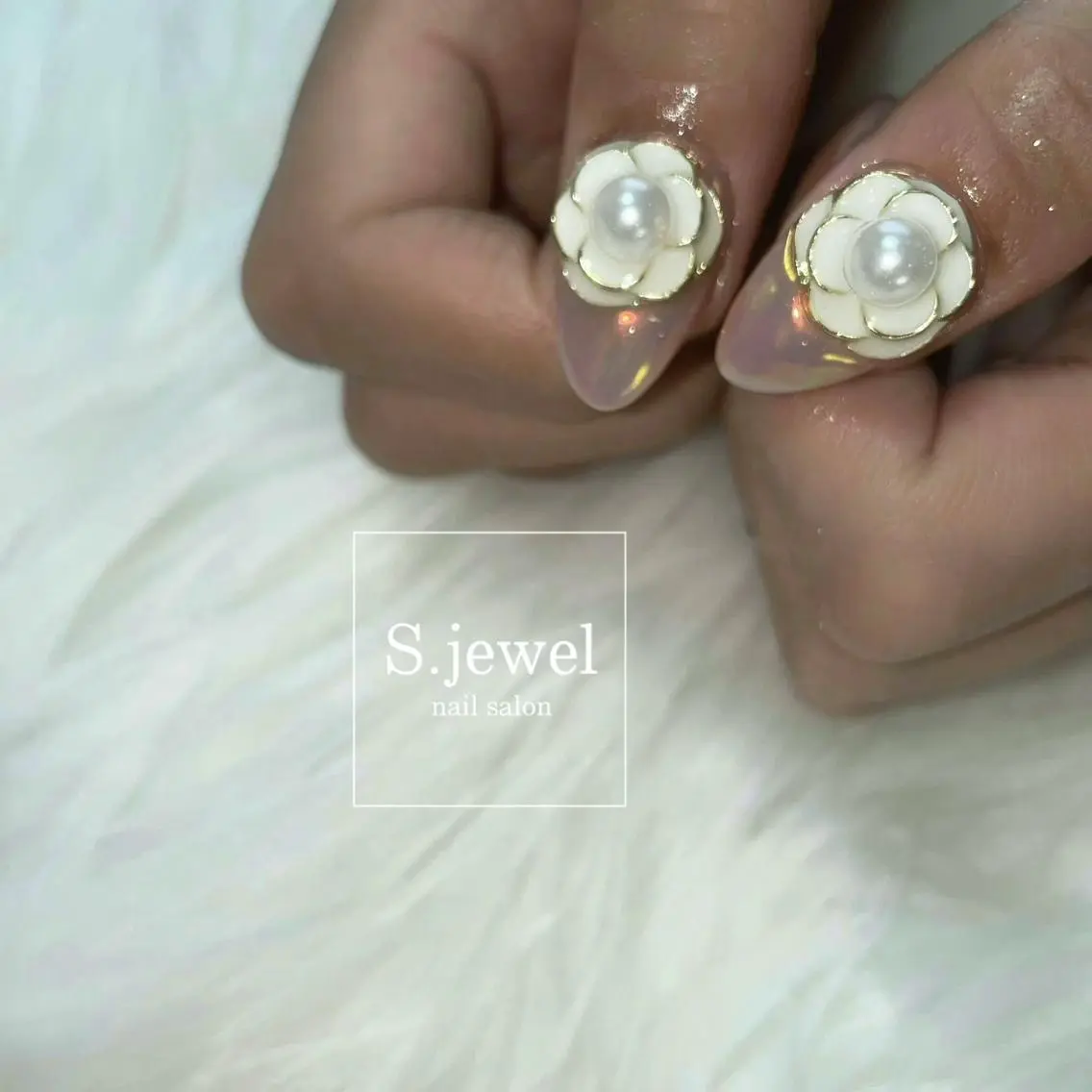 ネイル S. JEWELのネイルデザイン