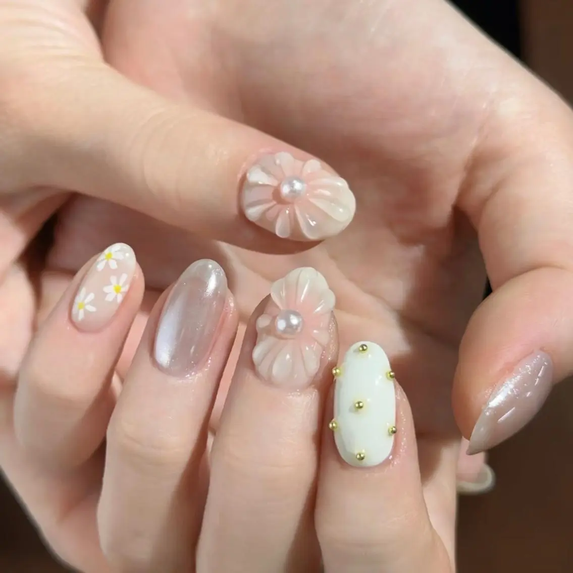 ネイル ハンドネイル ハンドケア 🍑 momo_nailのネイルデザイン