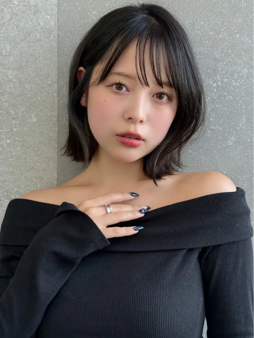 ショート 切りっぱなしボブ ボブ くびれヘア 外ハネヘア カット ヘアカラー パーマ トリートメント ショート/ボブ 艶髪カラーTOSHIのヘアスタイル