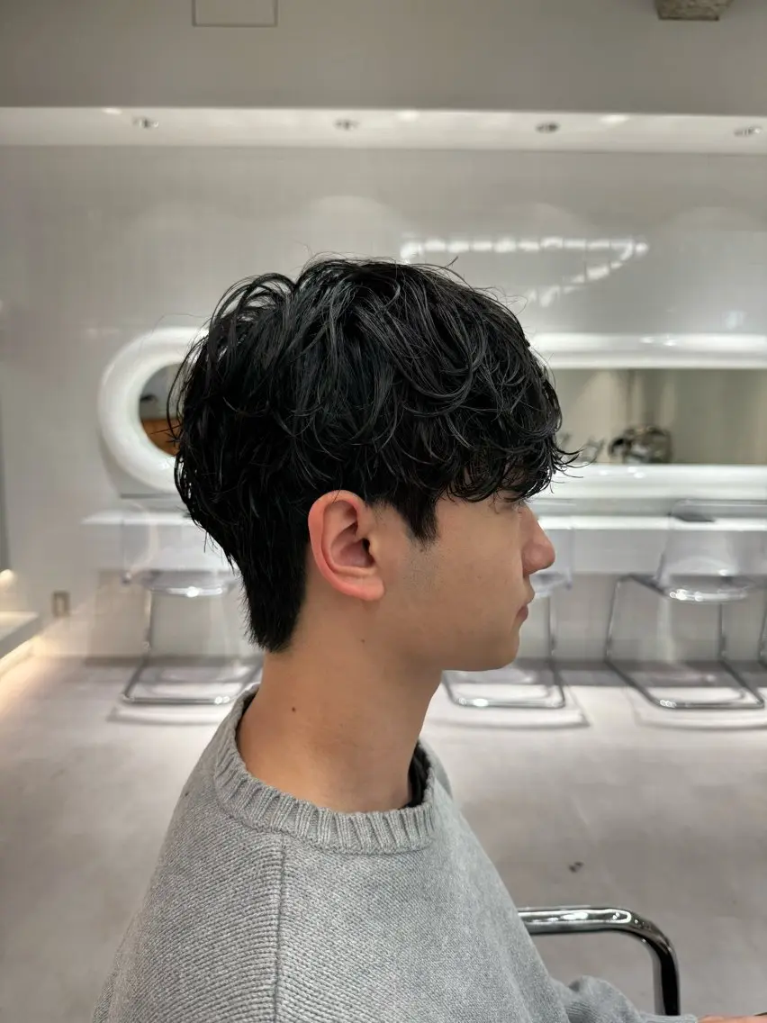 ショート パーマ メンズ 波巻きスパイラルパー マ/シャドウパーマ駿のヘアスタイル