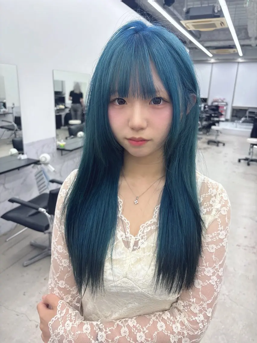 ロング カラー ブリーチ ブルーカラー ハイトーンカラー ミント ヘアカラー ブリーチカラー/ デザインカラー/栄のヘアスタイル
