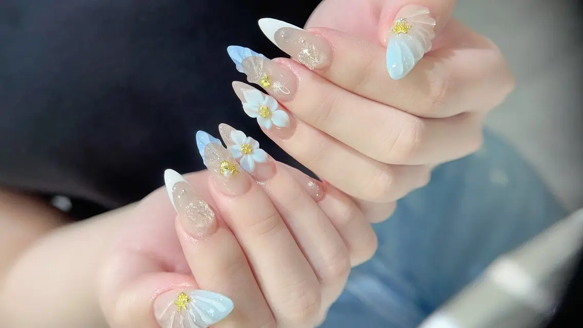 ネイル ハンドネイル SHE Nailのネイルデザイン