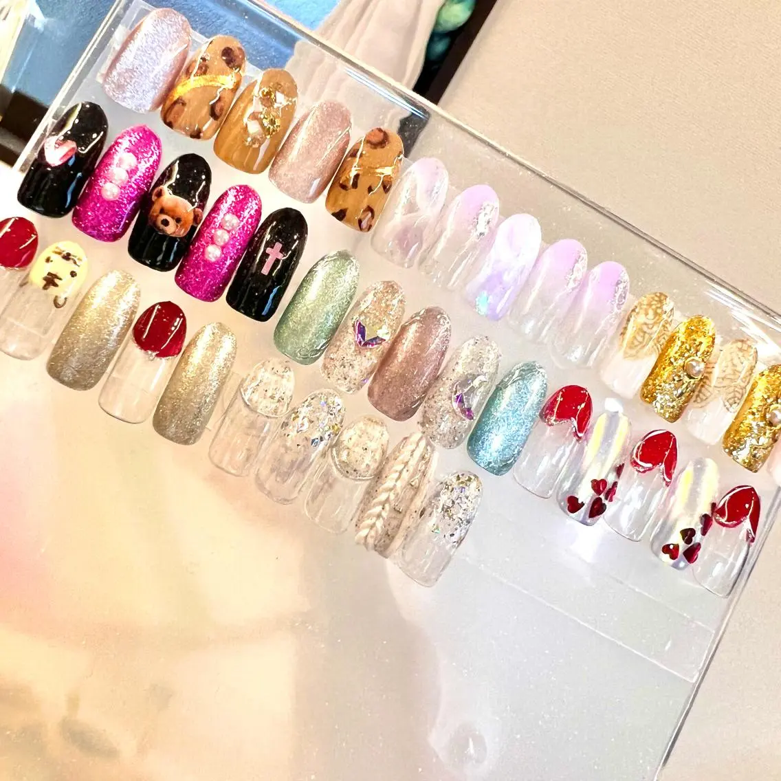 ネイル ハンドネイル clover nailのネイルデザイン