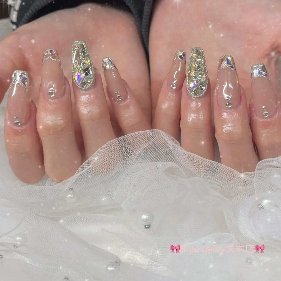 ネイル フレンチネイル ガラスフレンチ ハンドネイル BlueDaisy 栄本店のネイルデザイン