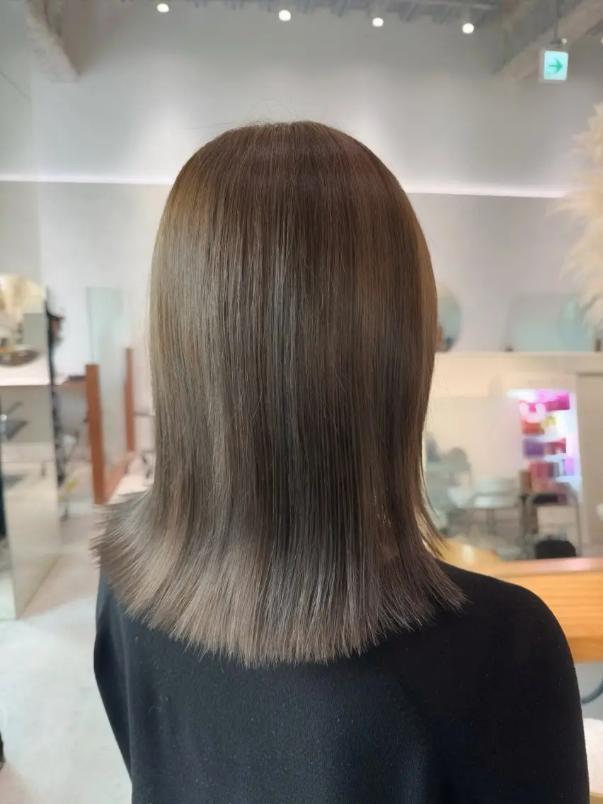 ミディアム カット ヘアカラー トリートメント 宮澤 美幸のヘアスタイル
