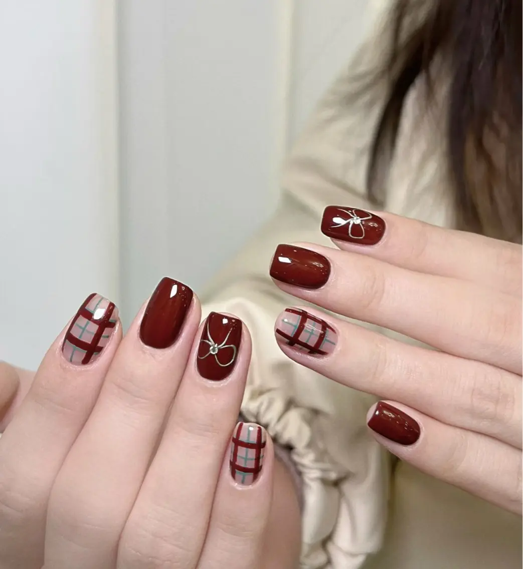ネイル 冬ネイル クリスマス 🎀🎀YooLi Nail Salonのネイルデザイン