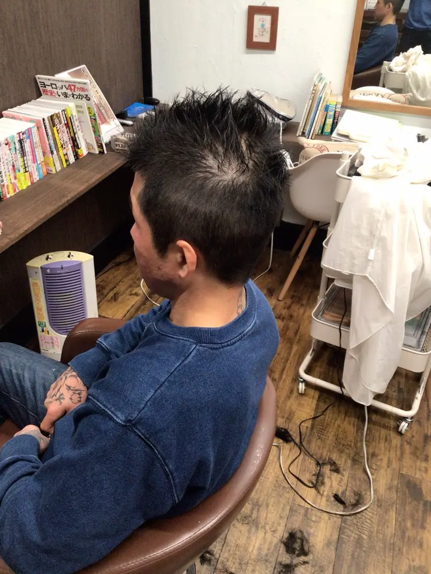 ショート カット 香川 裕基のヘアスタイル