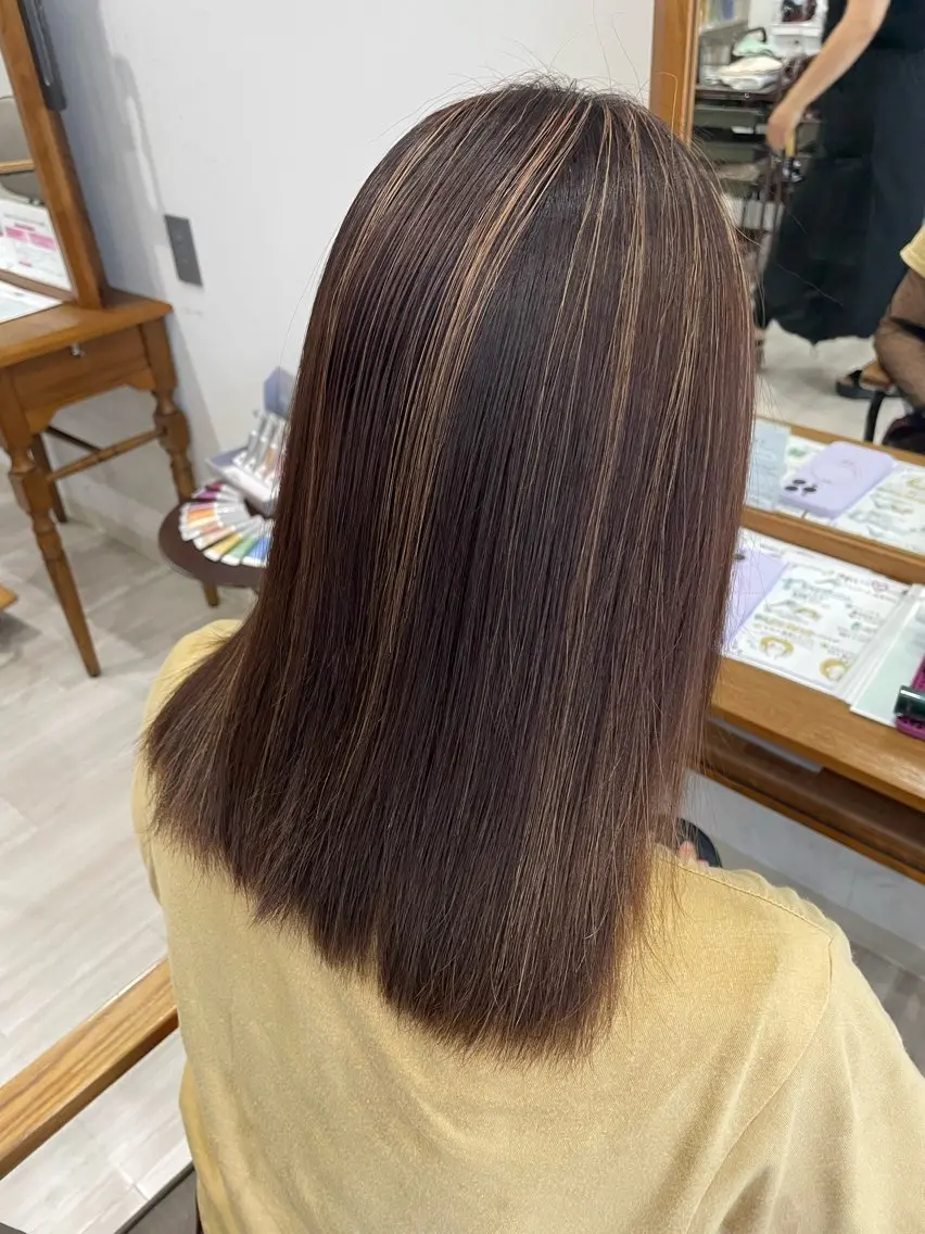 ミディアム カット ヘアカラー トリートメント 🌷岸 麻衣🌷のヘアスタイル