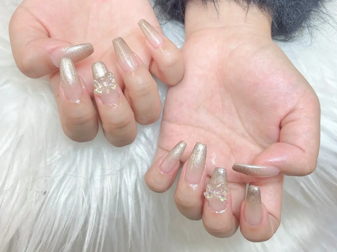 ネイル 成人式 ロングネイル マグネットネイル 大理石ネイル(マーブル) リボン ハンドネイル Amee Nail Salonのネイルデザイン
