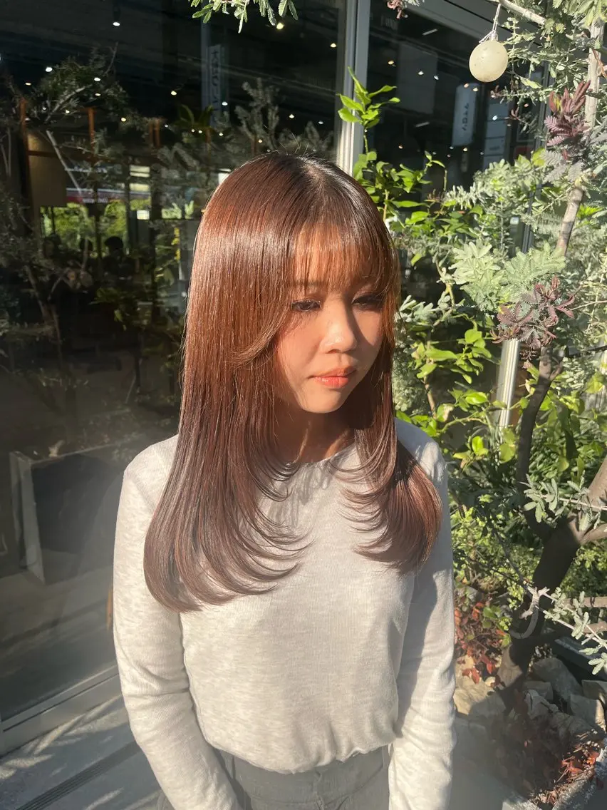 ロング 相田 佳乃のヘアスタイル