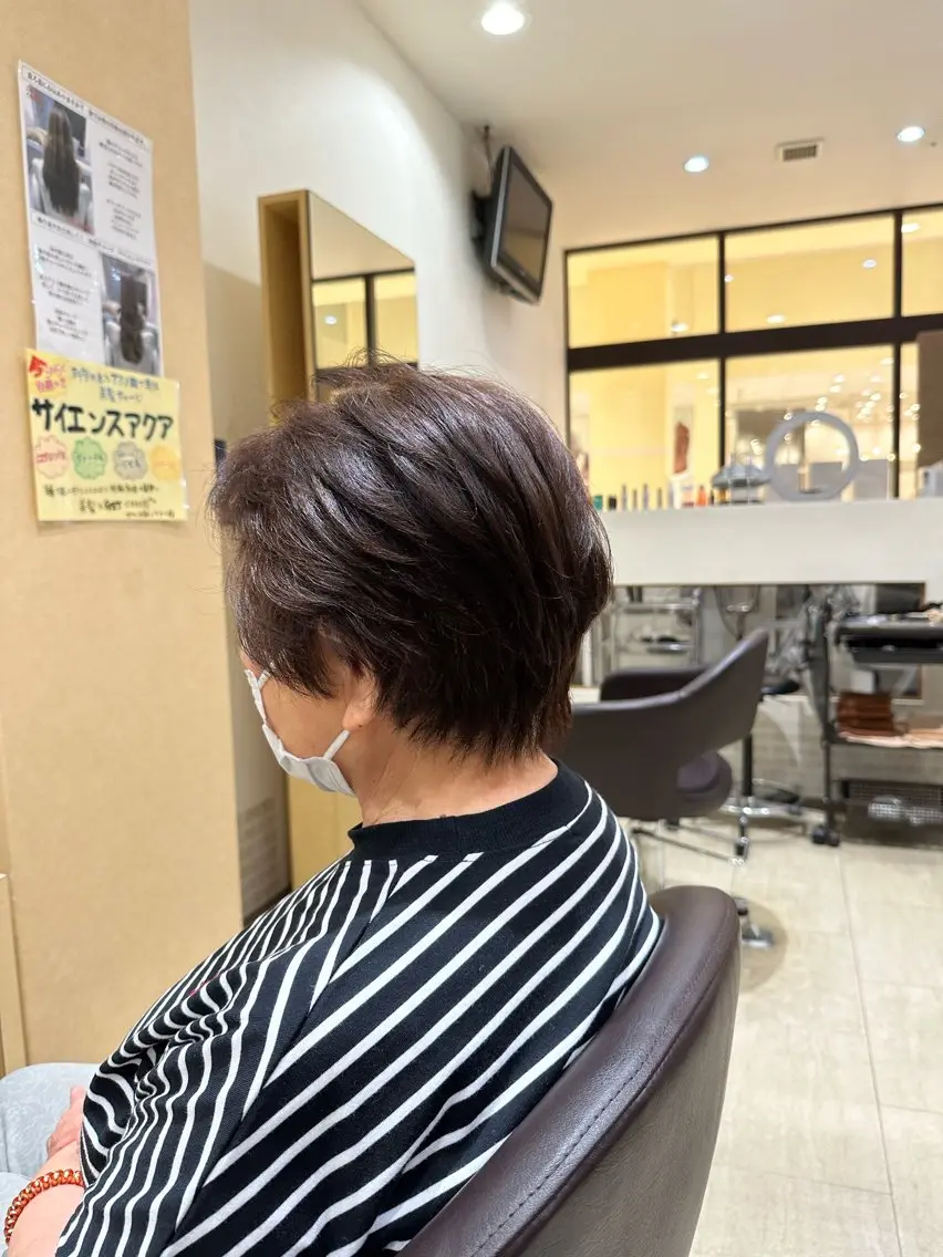 ショート ショートレイヤー レイヤーカット ショートヘア 中川 卓のヘアスタイル