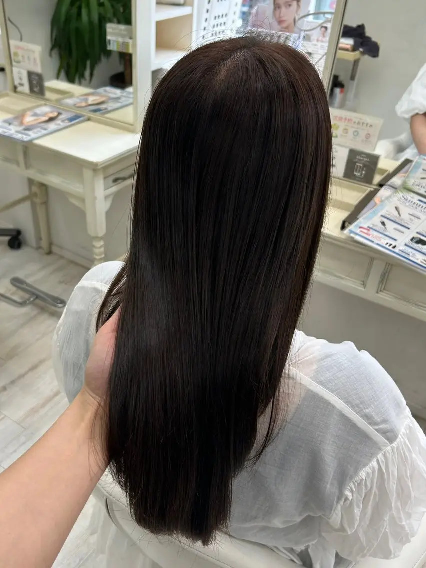 ロング カット ヘアカラー トリートメント 小川 夏花のヘアスタイル