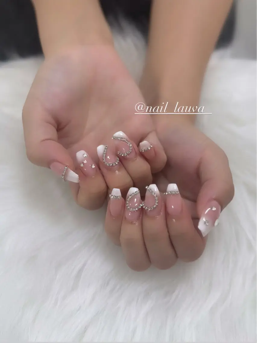 ネイル nailsalon lauva/京都伏見のネイルデザイン
