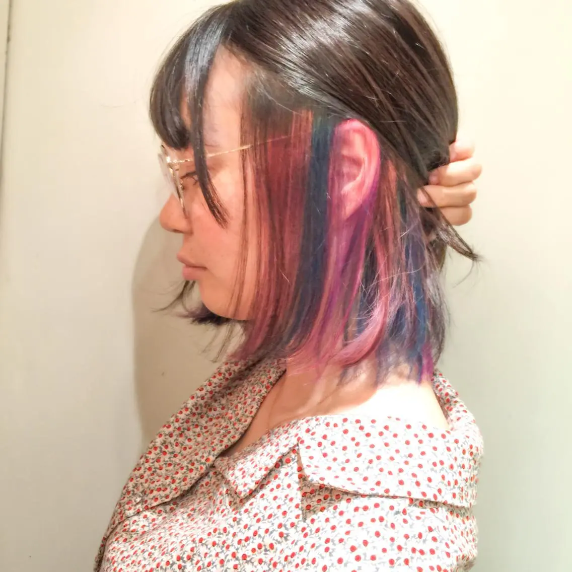 ミディアム ブリーチ/ウルフ特化 渋谷カルチャー交差点のヘアスタイル