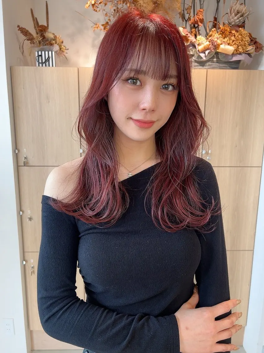 ロング カット ヘアカラー トリートメント vince. moekoのヘアスタイル