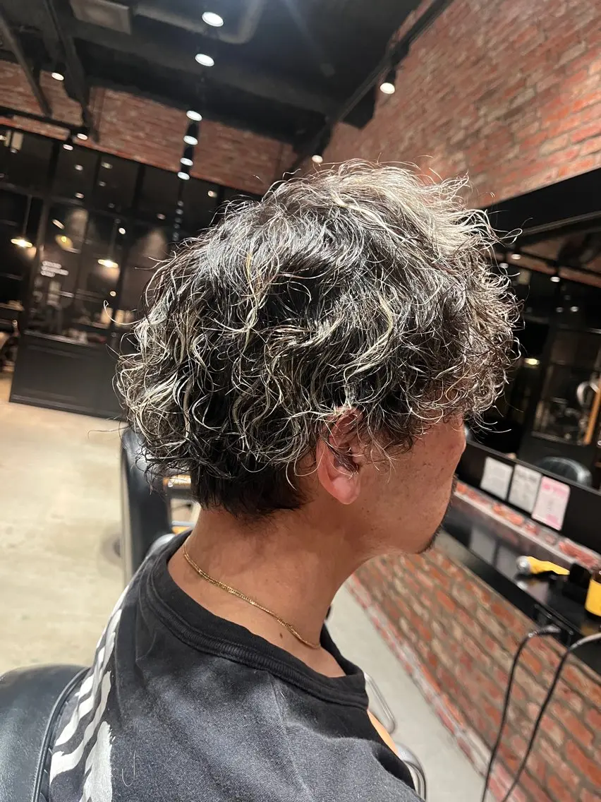 パーマ メンズ 田中 美月のヘアスタイル
