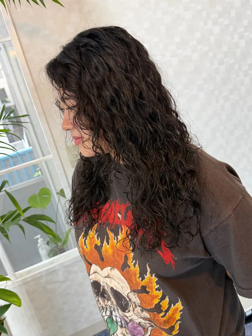 ロング パーマ MAEDA YUKIのヘアスタイル