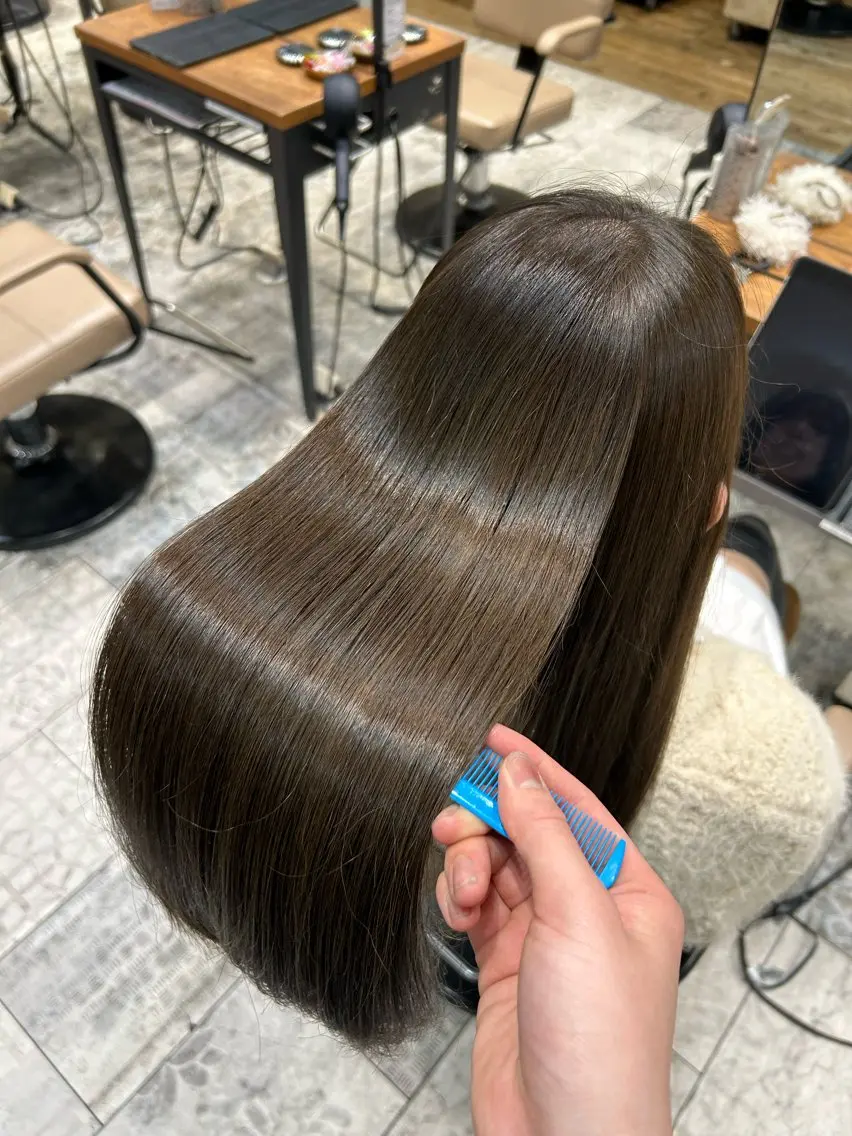 セミロング カラー ベージュカラー ヘアアレンジ /カラー和田茉日琉のヘアスタイル
