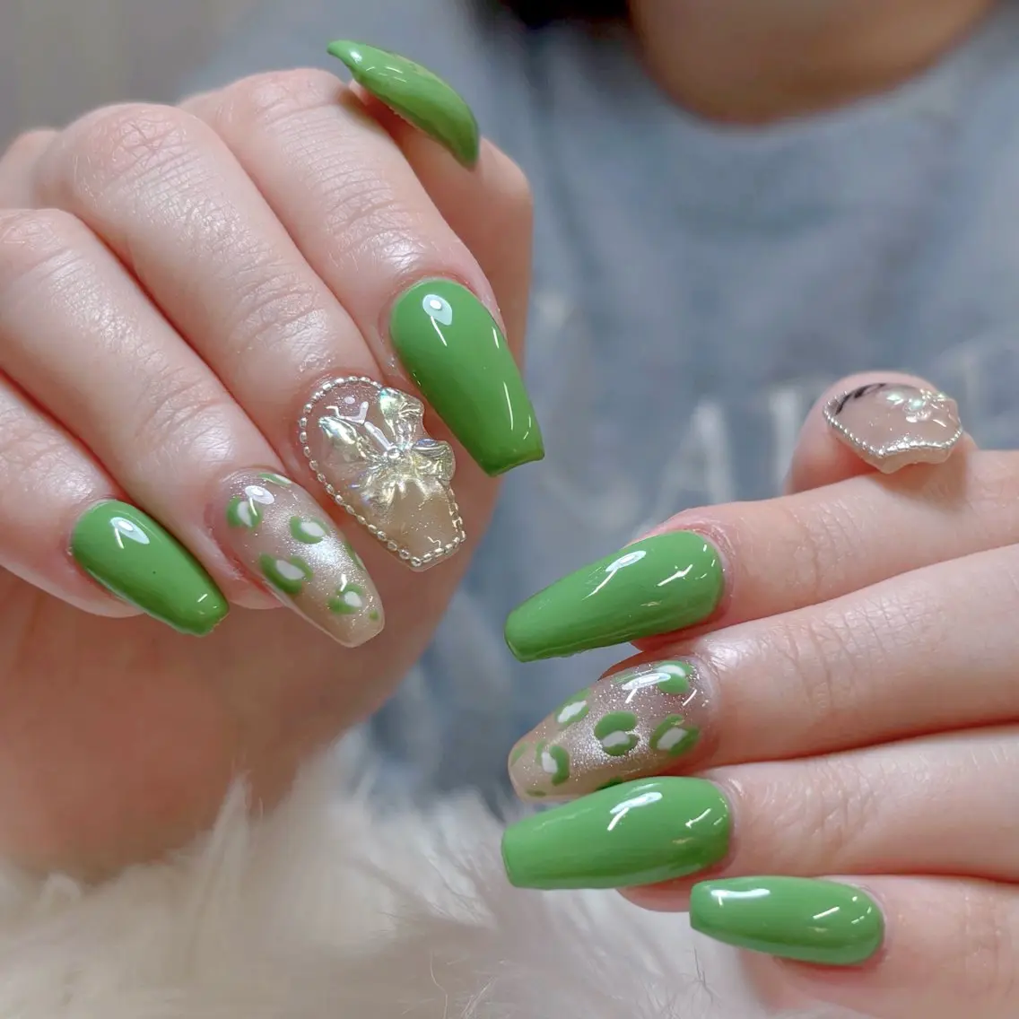 ネイル DuLi Blinkのネイルデザイン
