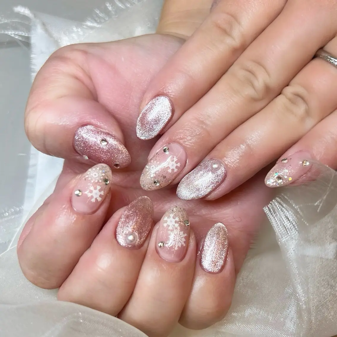 ネイル アートネイル オーロラネイル 成人式 ジェルネイル 韓国ネイル ハンドネイル clover nailのネイルデザイン
