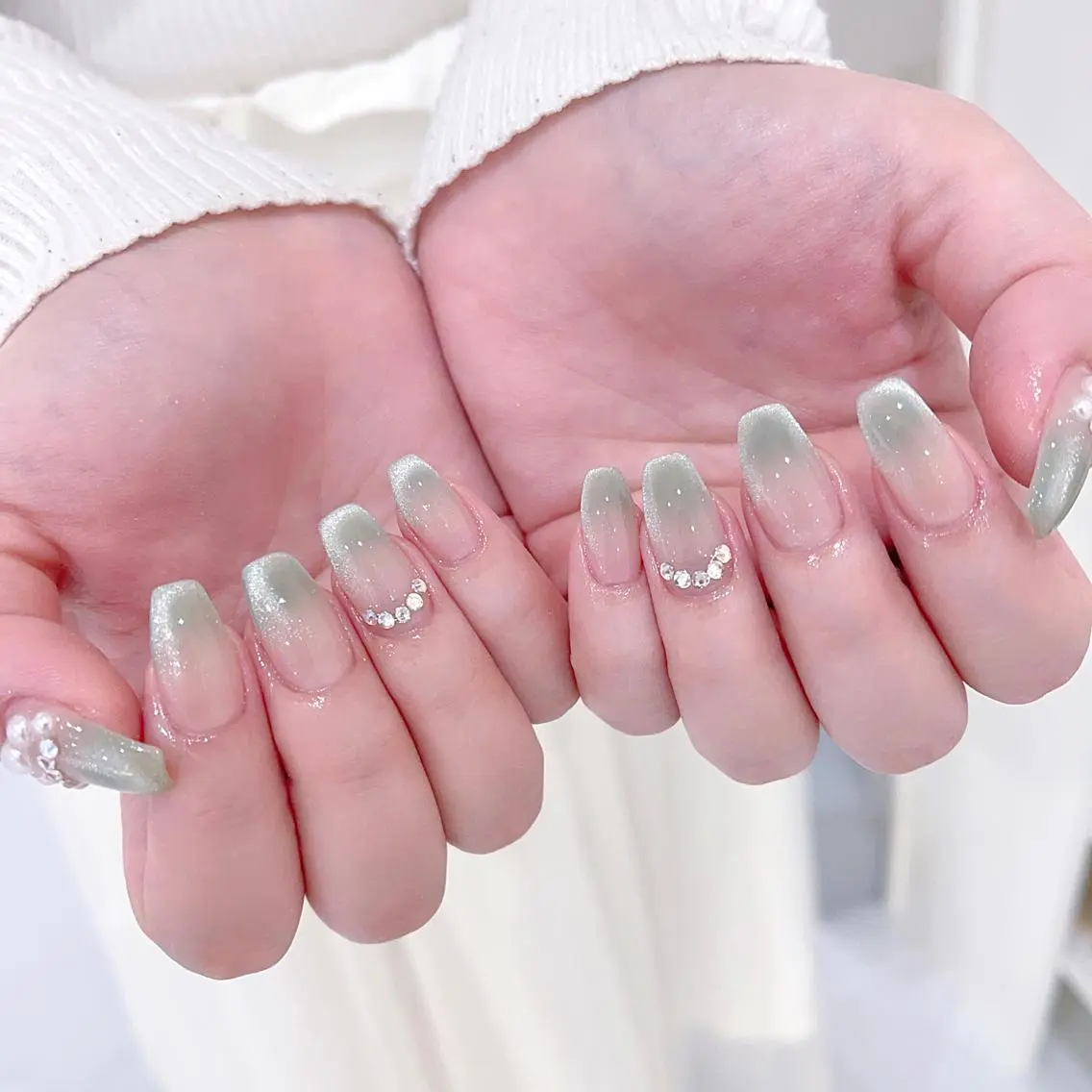 ネイル ハンドネイル FLY Nail Salonのネイルデザイン