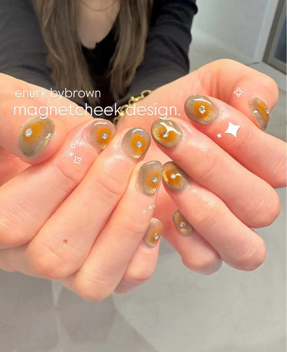 ネイル チークネイル マグネットネイル シンプルネイル ハンドネイル ハンドケア enurk店 🍋 M I K U  *のその他イメージ