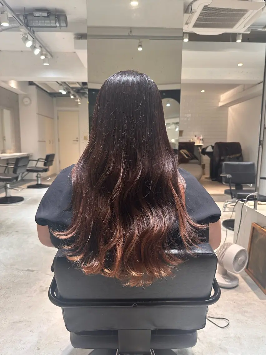 ロング ヘアカラー ニュアンスカラー/ amikaのヘアスタイル