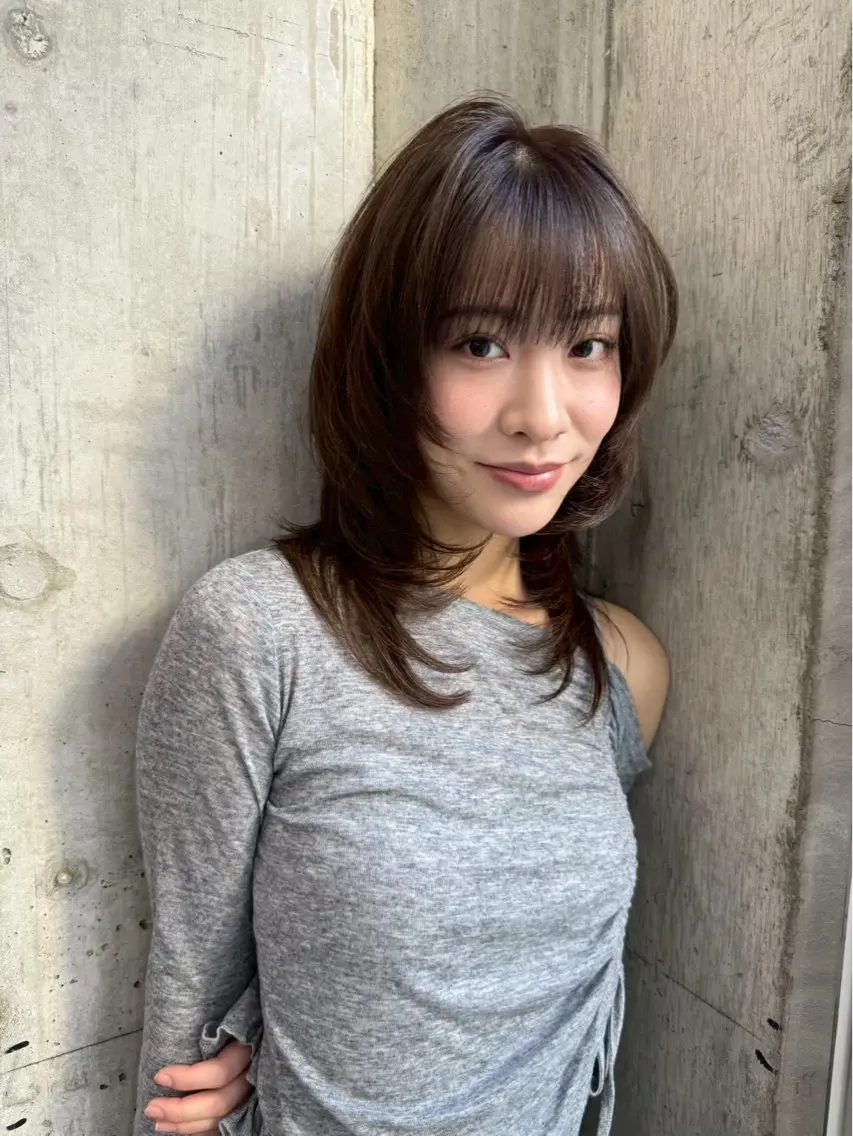ロング カラー ヘアカラー トリートメント 下形 歩愛のヘアスタイル