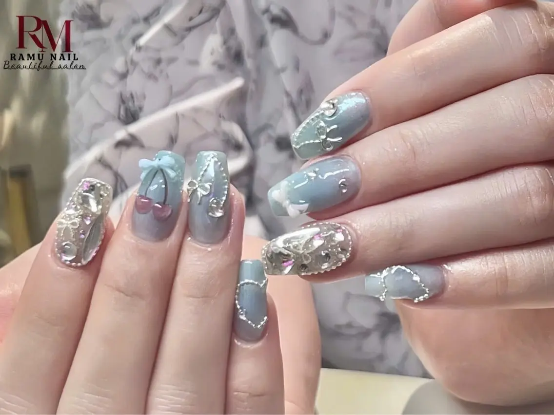 ネイル キラキラネイル マグネットネイル ミラーネイル ピンク 夏ネイル ハンドネイル RAMU Nail 恵比寿店のネイルデザイン