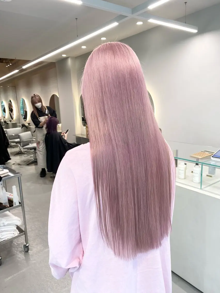 ロング カラー ヘアアレンジ ヘアカラー 原宿・デザインカラー YUI🤍ྀིのヘアスタイル