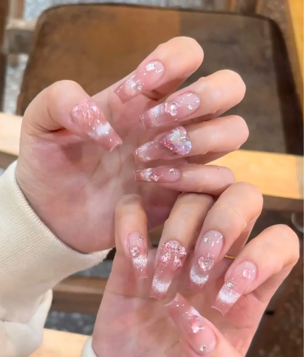 ネイル ハンドネイル 🍑 momo_nailのネイルデザイン