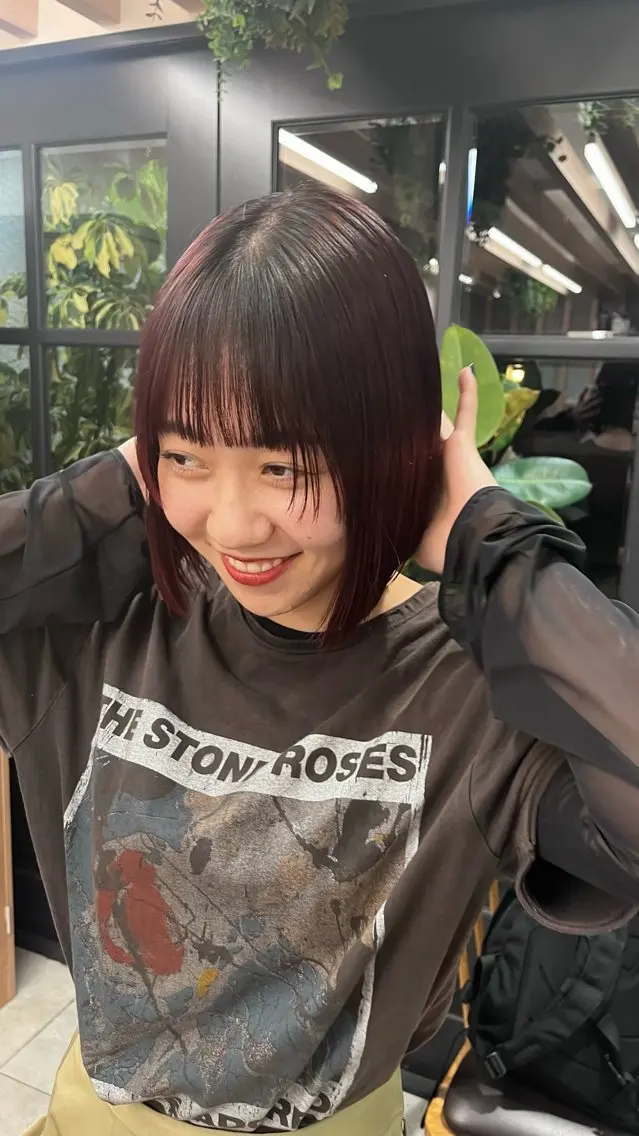 ミディアム カット ヘアカラー 🪽ナチュラルヘア＊ 大下唯奈🪽🫧のヘアスタイル