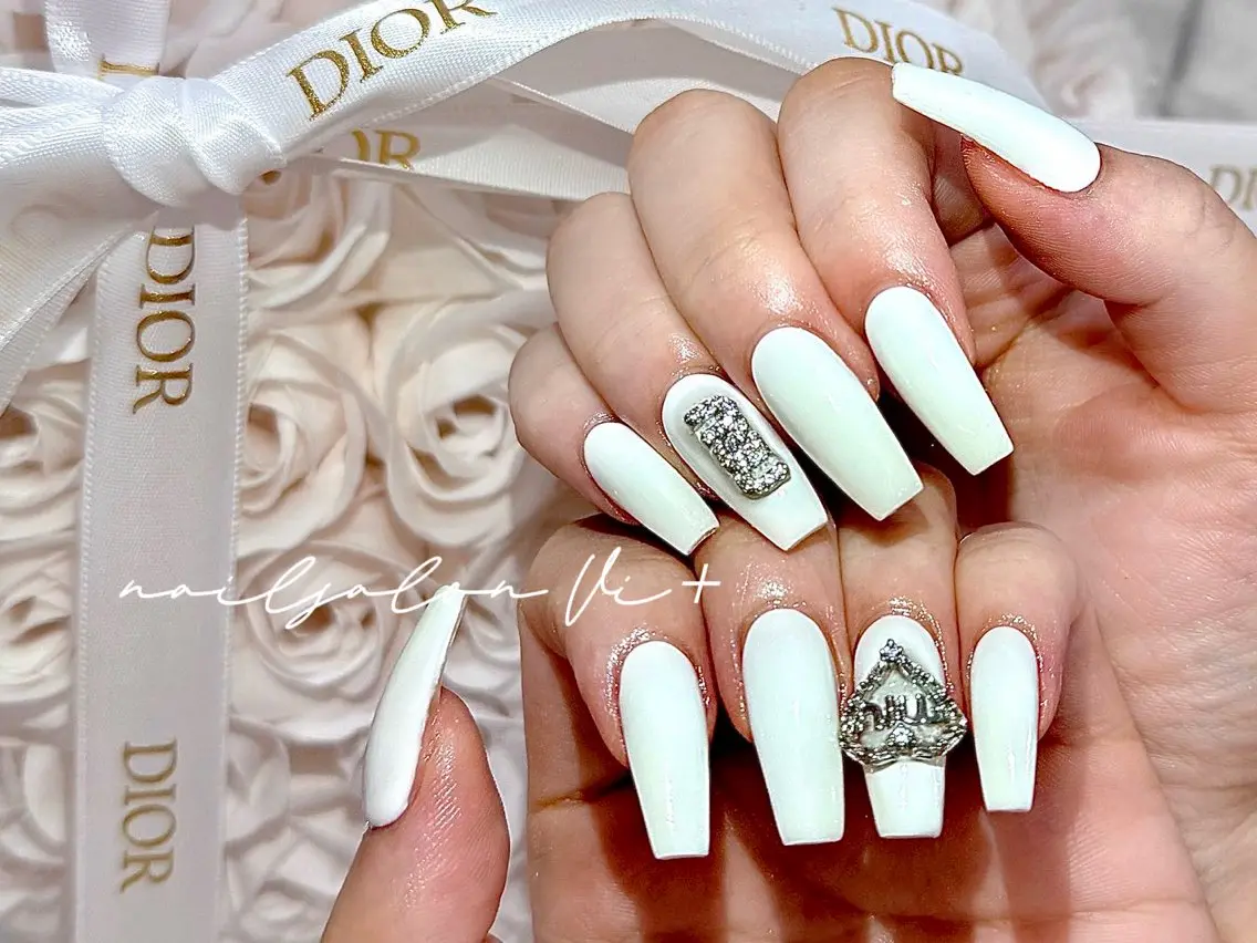 ネイル ハンドネイル ✨Nailsalon Vi+✨のネイルデザイン