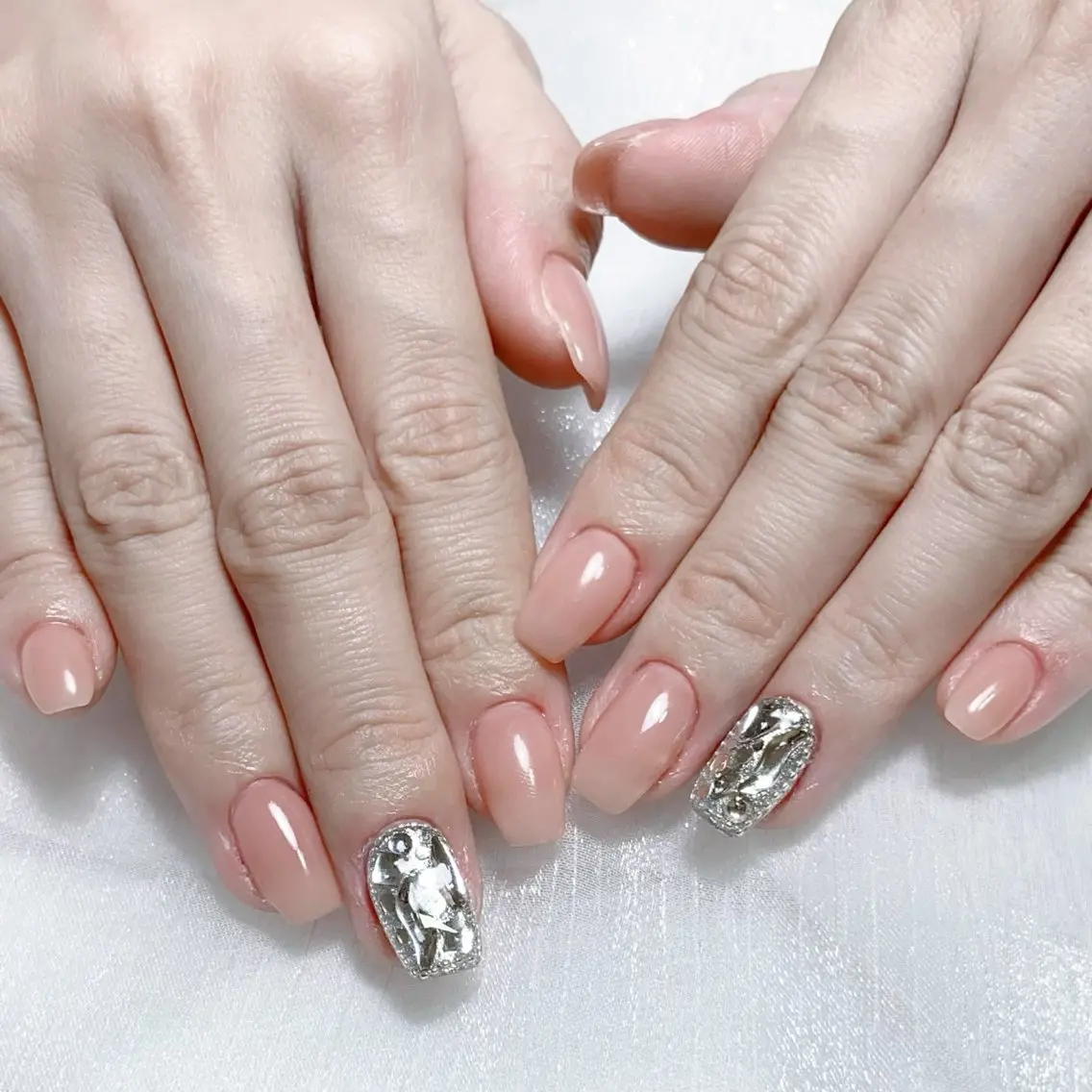 メンズ ネイル メンズ韓国風 アートネイル オーロラネイル ガーリー キラキラネイル ハンドネイル Nail salon 木にいるのネイルデザイン