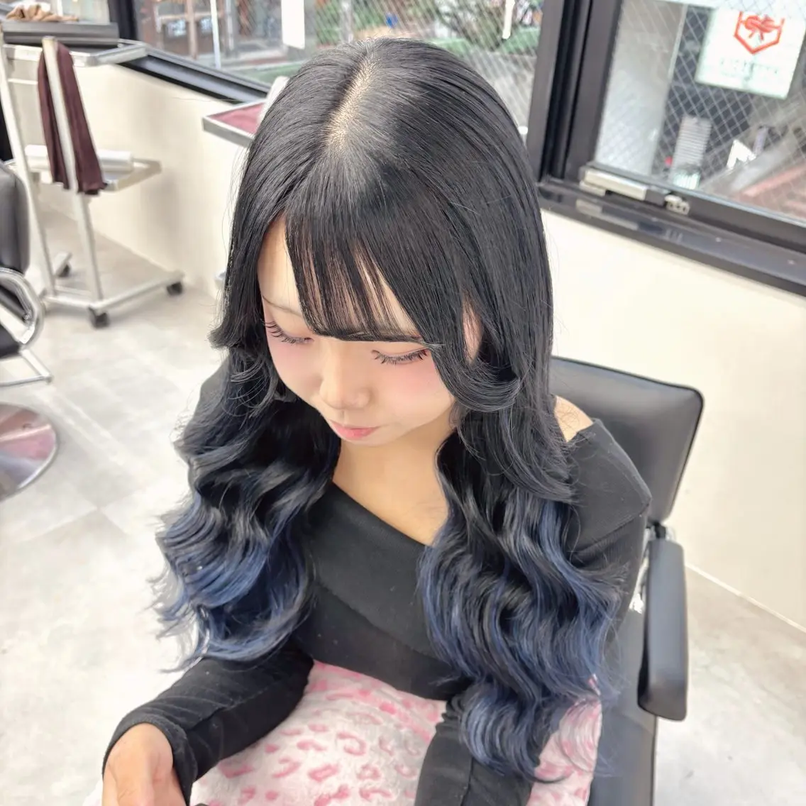 セミロング シールエクステ エクステ ヘアカラー エクステ ヘアセット 横浜シールエクステ 韓国エクステみさきのヘアスタイル
