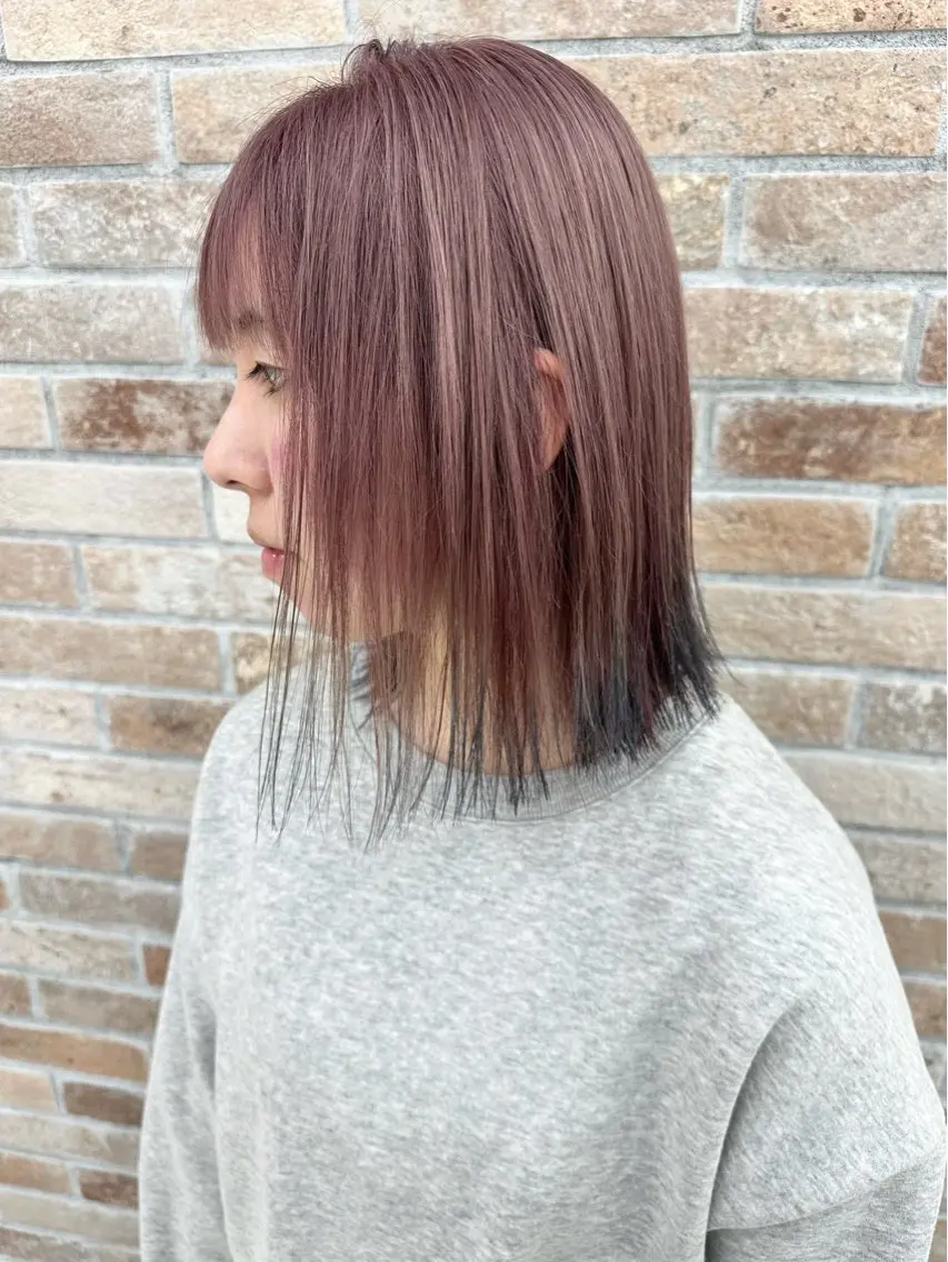 ミディアム カラー 黒髪 ブリーチ ピンクカラー 齋藤 らいのヘアスタイル
