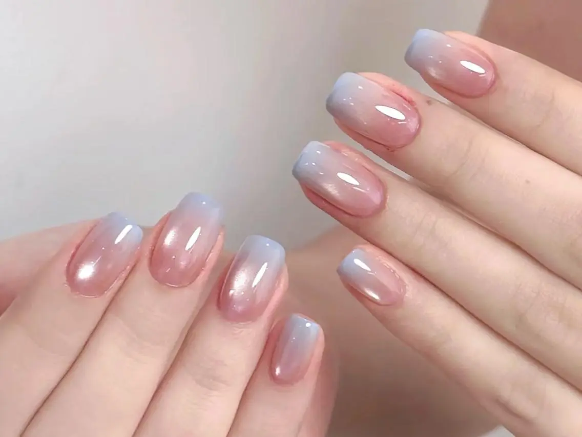ハンドネイル ハンドケア Lily ✨のネイルデザイン