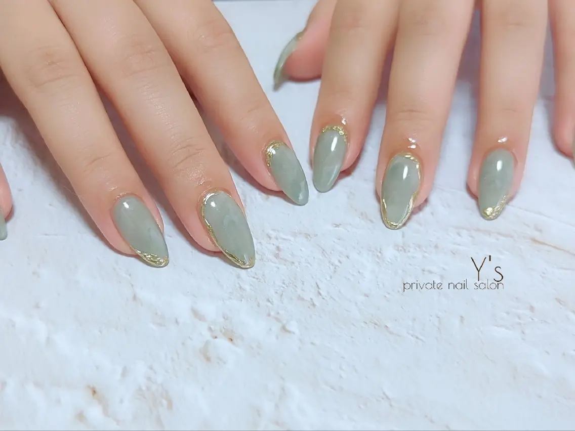 ネイル YUMI NAGAI  のネイルデザイン