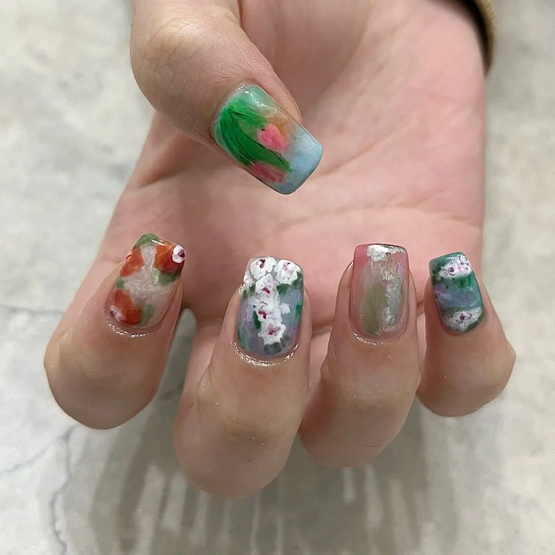 ネイル グリーン ハンドネイル vegh. nail/阿波座のネイルデザイン