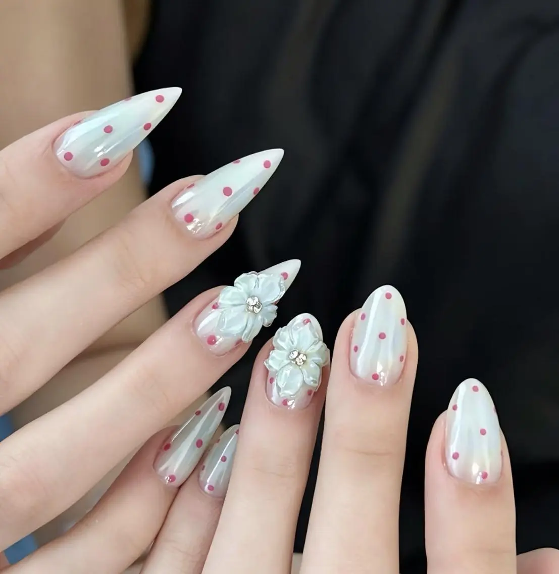 ネイル ハンドネイル 🎀 NaNa_nailのネイルデザイン