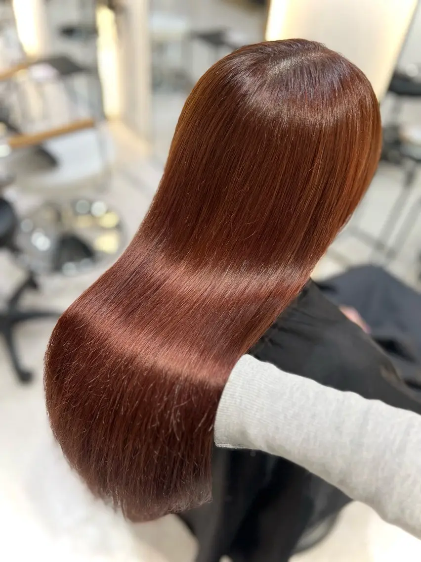 ロング カラー Zina aimiのヘアスタイル