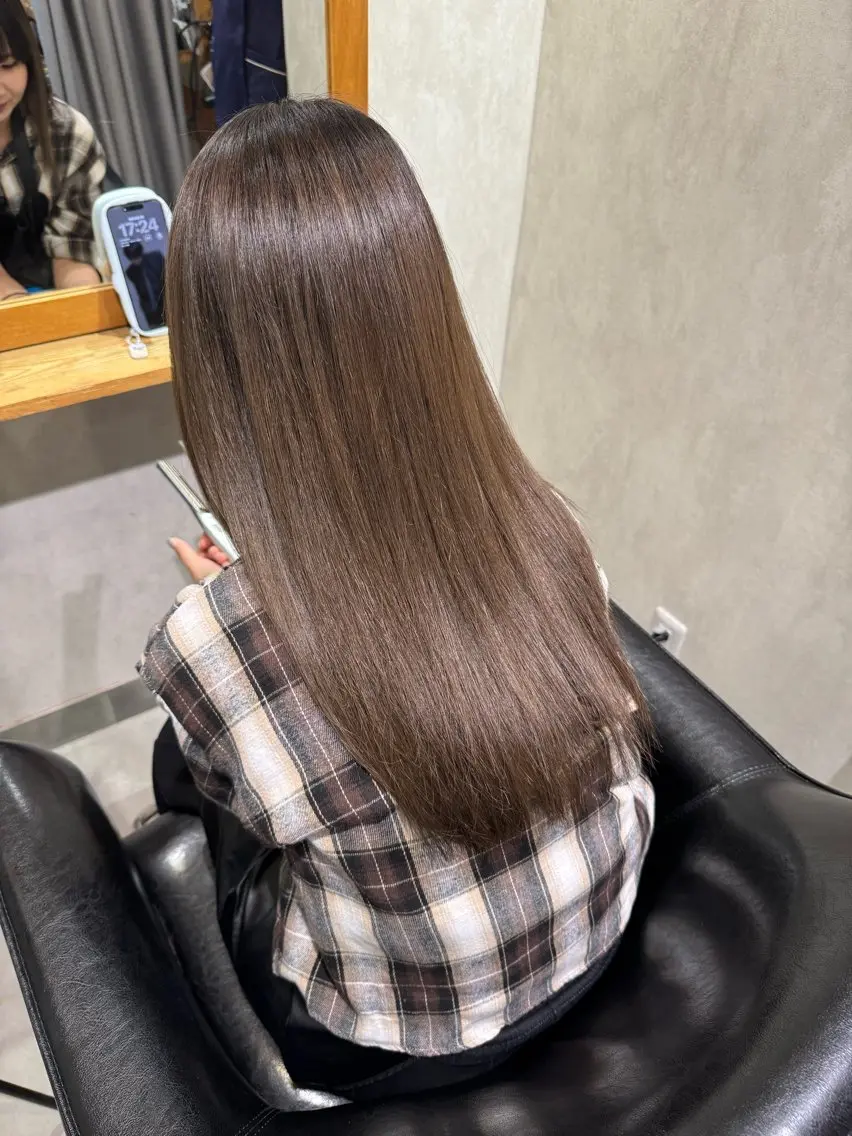 ミディアム 縮毛矯正 佐藤 菜緒のヘアスタイル