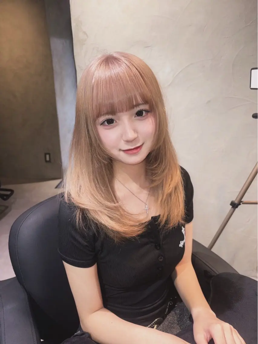 セミロング カラー ブリーチ HAIR SALON mimiのヘアスタイル