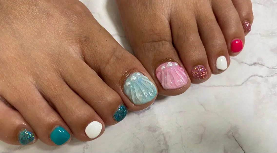 ネイル フットネイル Mana‪ ‪·͜· ❤︎‬のネイルデザイン