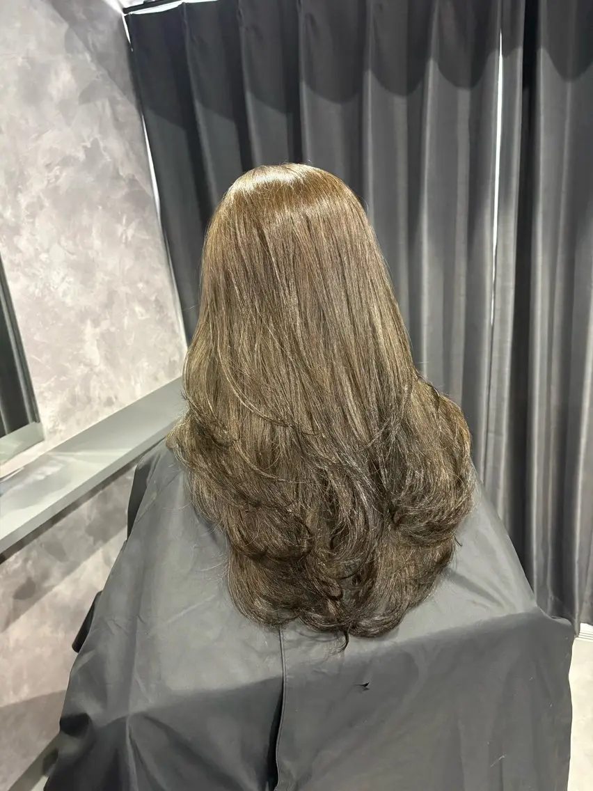 カラー カット ヘアカラー トリートメント nameless miichiのヘアスタイル