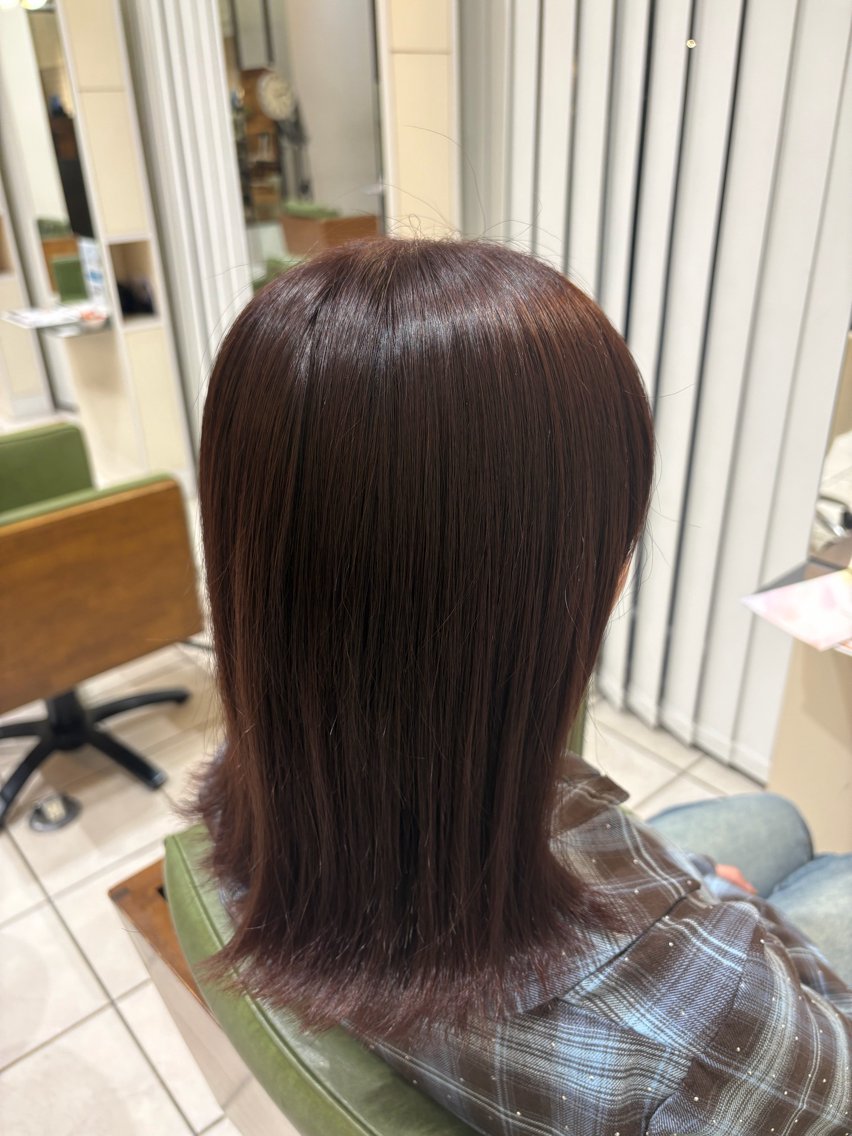 ミディアム ヘアカラー ふかや まりかのヘアスタイル