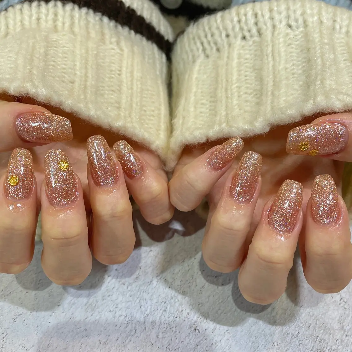 ネイル フラッシュネイル フラワーネイル ゴージャス ハンドネイル LUNI 久屋大通 ˚✧₊⁎/ yuriのネイルデザイン