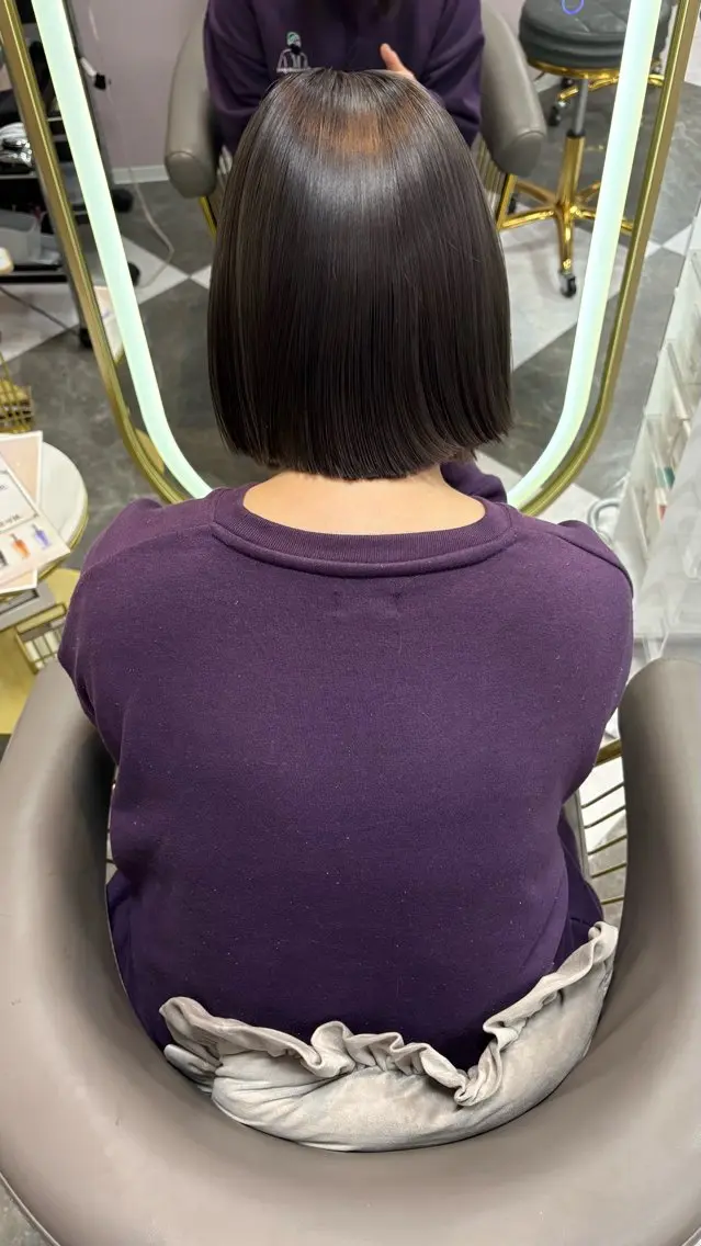 ショート カラー 心斎橋/プルエクステ ハイトーン/カットのヘアスタイル